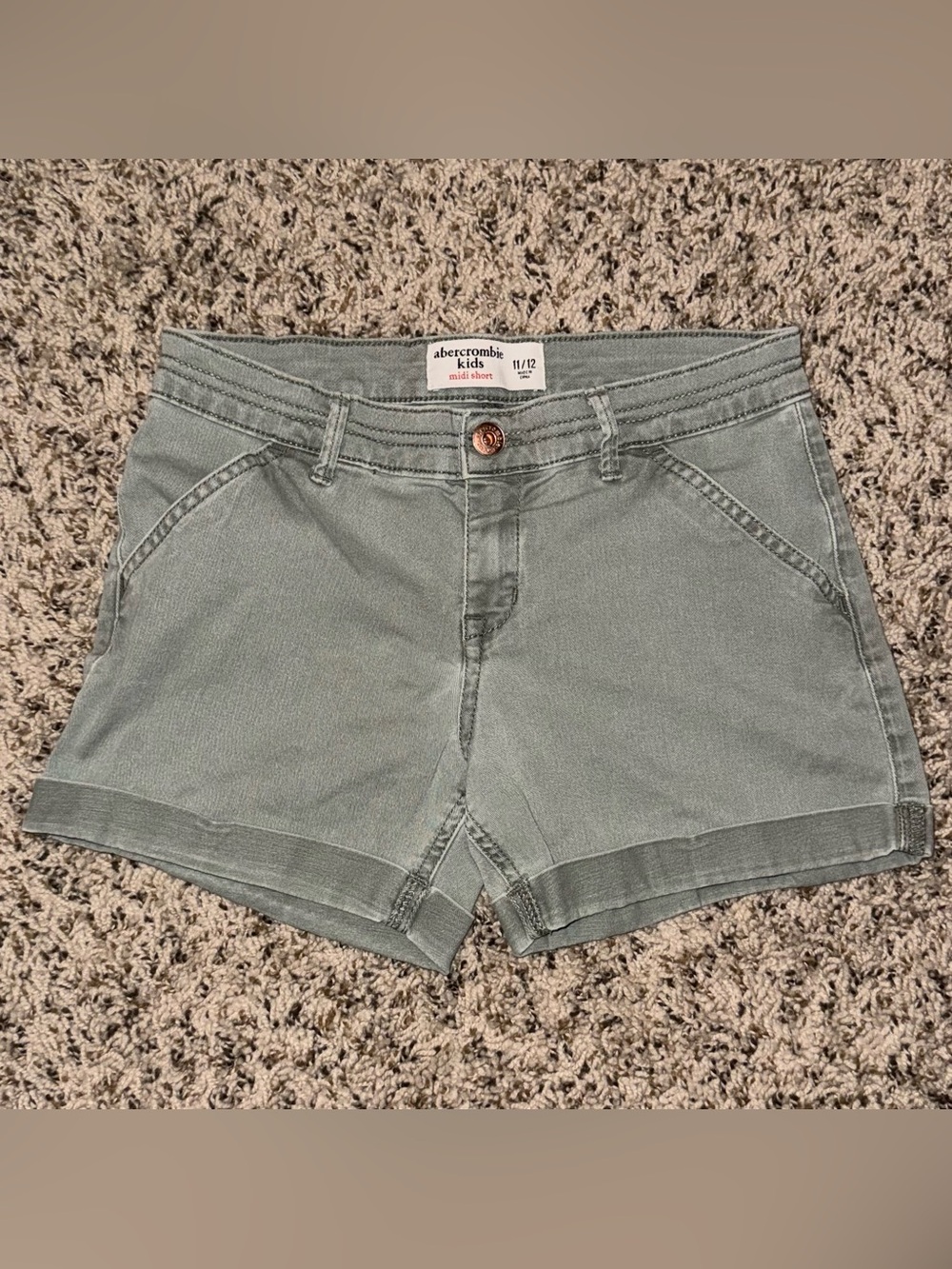 abercrombie kids Boys Girls Size 11/12 Olive Green Midi Twill Stretch Shorts